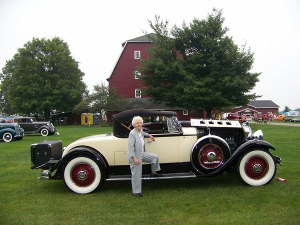 102 tuổi vẫn "ung dung" lái xế cổ ảnh 3