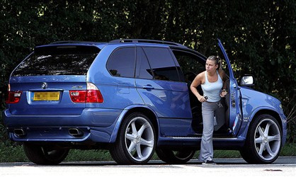 "Điểm mặt chỉ tên" xế cưng của vợ chồng nhà Rooney ảnh 14 "Điểm mặt chỉ tên" xế cưng của vợ chồng nhà Rooney ảnh 14