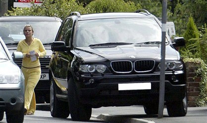 "Điểm mặt chỉ tên" xế cưng của vợ chồng nhà Rooney ảnh 2