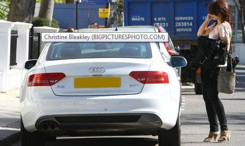 Thú chơi xe của các nàng WAGs ảnh 13