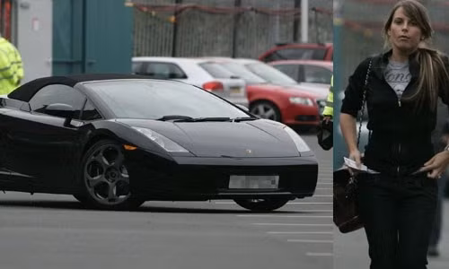 Thú chơi xe của các nàng WAGs ảnh 14