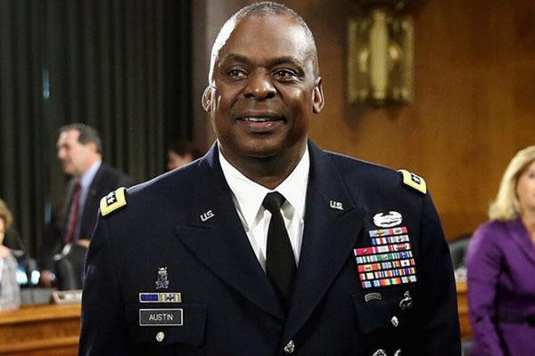 Lầu Năm Góc thúc đẩy quy định về tiêm chủng bắt buộc trong quân đội