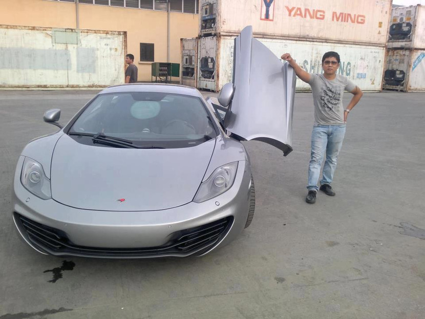 Siêu xe xuất hiện ở những nơi "lạ" tại Việt Nam ảnh 11