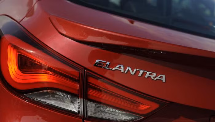 Hyundai chính thức giới thiệu Elentra Sport 2014 ảnh 11