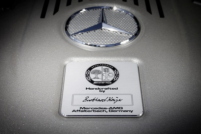 Mercedes trình làng sedan hạng sang S65 AMG 2014 ảnh 11