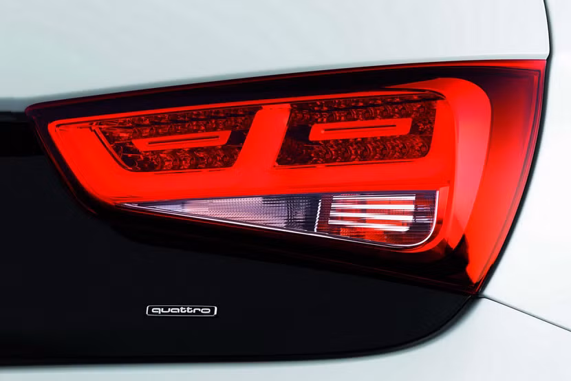 Audi A1 Quattro sức mạnh hấp dẫn vượt tầm vóc ảnh 7