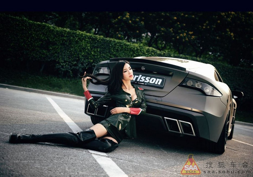 Mỹ nữ châu Á "lả lướt" bên siêu xe Carlsson C25 ảnh 14