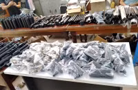 Thu giữ gần 1 tấn linh kiện lắp đặt súng được chào bán trên mạng xã hội