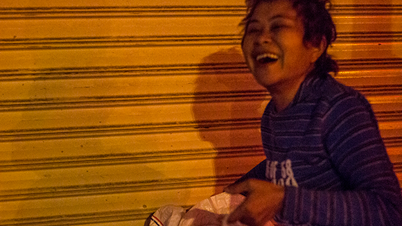 Ấm lòng trong "Đêm không ngủ" với người vô gia cư ảnh 10