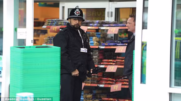 Bi kịch: Con gái chết mẹ cũng tự sát theo ảnh 4