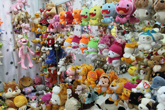 Thị trường 8-3: Hoa "xịn" nhập khẩu, giá cao vẫn đắt hàng ảnh 4