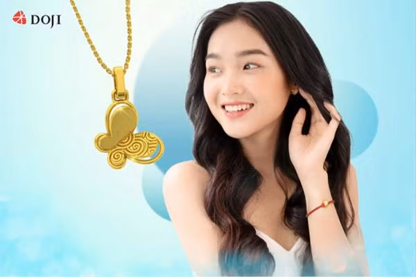 Vẻ đẹp hiện đại từ trang sức vàng ta công nghệ 3D của DOJI, là điểm nhấn phong cách của phái đẹp mùa thu này Vẻ đẹp hiện đại từ trang sức vàng ta công nghệ 3D của DOJI, là điểm nhấn phong cách của phái đẹp mùa thu này