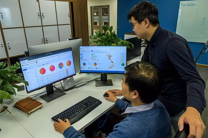 Các chuyên gia của VinBigdata trao đổi về giải mã gene và xây dựng hệ thống phân tích dữ liệu y sinh