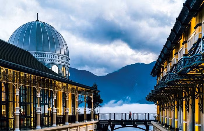 Khách sạn 5 sao Hotel de la Coupole – MGallery