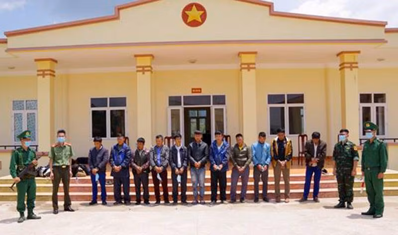 Nhóm đối tượng tổ chức đưa người xuất cảnh trái phép bị bắt giữ