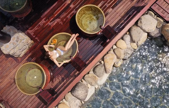 Khu nghỉ dưỡng khoáng nóng Yoko Onsen Quang Hanh như một ngôi làng Nhật giữa thung lũng xanh