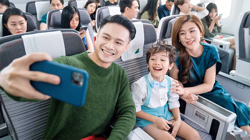 Du lịch gia đình bằng máy bay được ưu tiên
