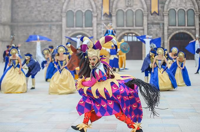 Show diễn “Trận chiến ở vương quốc Mặt trăng” tại Sun World Ba Na Hills Show diễn “Trận chiến ở vương quốc Mặt trăng” tại Sun World Ba Na Hills
