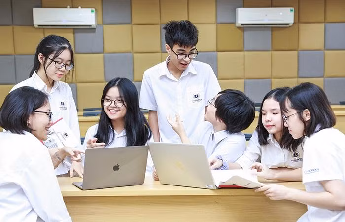 Các trường đại học hàng đầu Việt Nam đều có chỉ tiêu xét tuyển dành riêng cho học sinh sở hữu chứng chỉ A Level Cambridge Các trường đại học hàng đầu Việt Nam đều có chỉ tiêu xét tuyển dành riêng cho học sinh sở hữu chứng chỉ A Level Cambridge