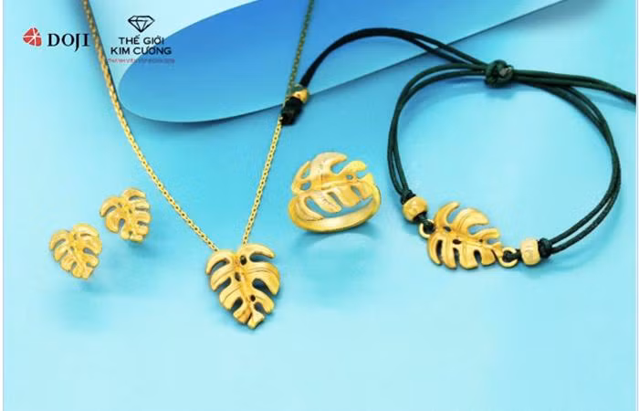 Các quý cô có thể thỏa sức mix &amp; match với trang sức Vàng 24K thời thượng