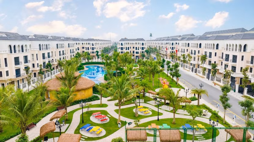 Cuộc sống thư thái giữa thiên nhiên trong lành với vườn trong nhà, nhà trong công viên tại phân khu Cọ Xanh