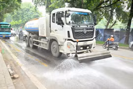 Urenco huy động tổng lực, làm sạch đẹp Thủ đô chào mừng ngày Quốc khánh 2/9