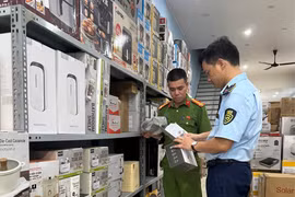 Tăng cường kiểm tra, xử lý nghiêm vi phạm trong kinh doanh thương mại