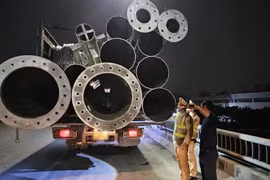 CSGT Hà Nội: Xử lý gần 1.200 xe tải vi phạm trong một tháng
