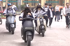 Trước thềm năm học mới: Phụ huynh không giao xe cho con khi chưa đủ điều kiện