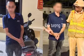 CSGT Hà Nội kiểm tra chiếc xe che biển số, phát hiện tài sản trộm cắp