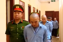 Khởi tố 21 đối tượng buôn bán hàng cấm trong lĩnh vực thẩm mỹ