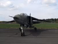 Cận cảnh tiêm kích cánh cụp cánh xòe MiG-23 của Ấn Độ vừa bị rơi cháy rụi