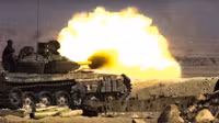 [ẢNH] Phiến quân đánh rát, lính Syria bỏ cả chiến tăng T-72 để tháo chạy