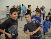 Xúc động ngắm những nụ cười tự nhiên của trẻ thơ Syria