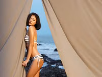 Người đẹp biển Đào Thị Hà tái xuất, khoe đường cong quyến rũ với bikini