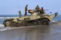 [ẢNH] Xe bọc thép BTR-82A của Nga né thiết giáp Mỹ tại Syria