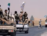 Mỹ ngừng viện trợ cho FSA nhưng lại đổ vũ khí cho SDF, canh bạc mang tên SDF của Mỹ tại Syria