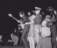 Nhìn lại chuyến đi đầu tiên của ban nhạc The Beatles huyền thoại đến thành phố New York (2)