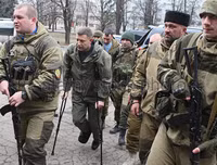 Donetsk tuyên bố thành lập nhà nước mới kế thừa Ukraine, miền Đông Ukraine lại chìm trong máu lửa