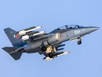 Chỉ trong 1 tháng 3 chiếc gãy cánh, Yak-130 do Nga sản xuất là siêu phẩm 