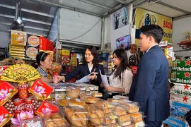 Nâng ngưỡng doanh thu miễn thuế cho hộ kinh doanh lên 1 tỷ đồng
