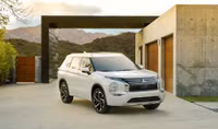 [ẢNH] Mitsubishi Outlander 2021: Sự lột xác hoàn toàn