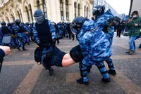 [ẢNH] 5.000 người Nga bị bắt vì biểu tình đòi thả tự do cho ông Navalny