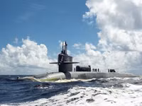 [ẢNH] Tàu ngầm USS Ohio mang 