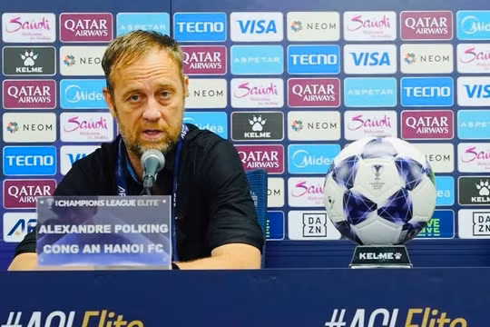 HLV Polking: "Công an Hà Nội FC tự hào vì đã chơi sòng phẳng trước đại diện Nhật Bản"