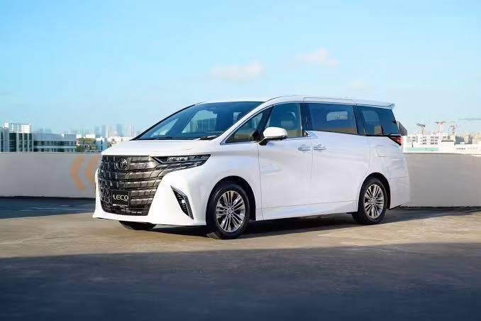 antd-toyota-alphard.jpg