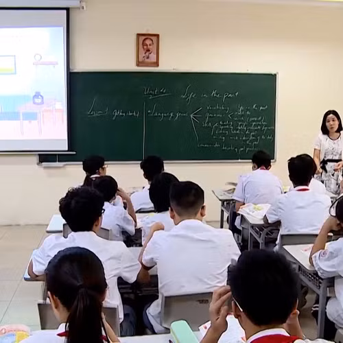 Tin Podcast ngày 14/8/2026: Ngân sách hỗ trợ tối thiểu 50% mức đóng BHYT học sinh, sinh viên