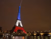 Những bức ảnh gợi lại ký ức bi thương vụ tấn công khủng bố Paris năm 2015