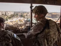 Vì đâu Mỹ từ chối rút quân, thậm chí dọa ngược Iraq?