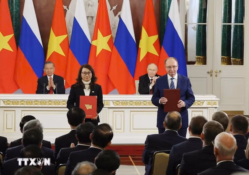 Tuyên bố chung về việc củng cố hơn nữa Quan hệ Đối tác Chiến lược toàn diện Việt Nam - Nga trong giai đoạn mới ảnh 5